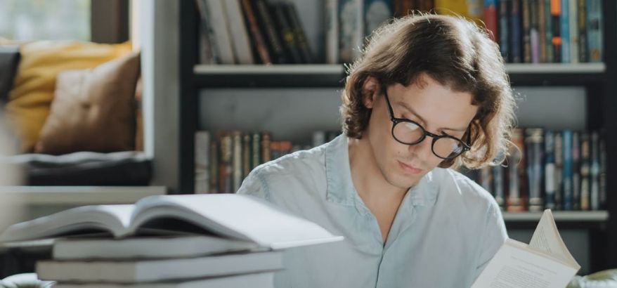 Tantangan di Perguruan Tinggi: Strategi Menghadapinya dengan Bijak