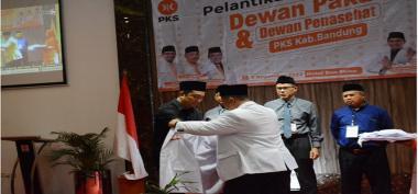 Resmi! Pelantikan Ketua Dewan Pakar Dr. Tonton Taufik dan Dewan Penasehat PKS Kab. Bandung  